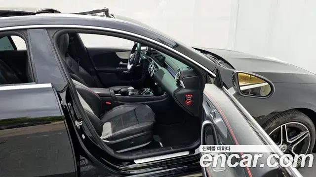 Mercedes-Benz CLA-Class 2022 — Şəkil 10/30