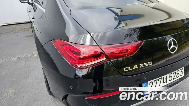 Mercedes-Benz CLA-Class 2022 — Şəkil 9/30