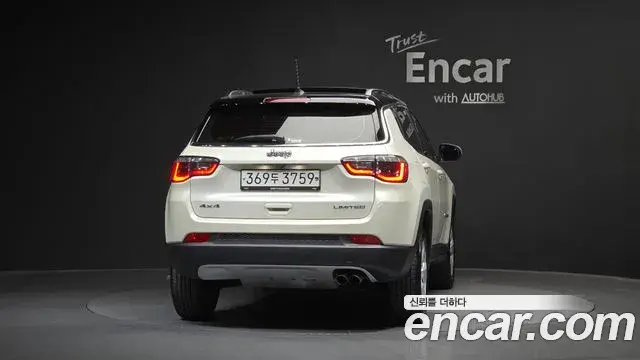 Jeep Compass 2019 — Фото 4/20