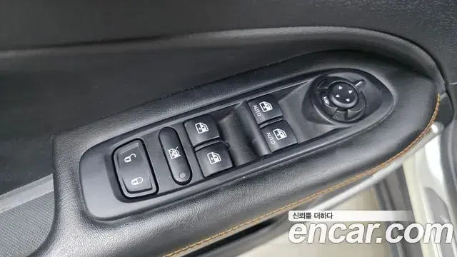Jeep Compass 2019 — ფოტო 5/34
