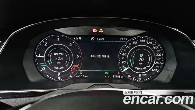 Volkswagen Arteon 2019 — ფოტო 21/35