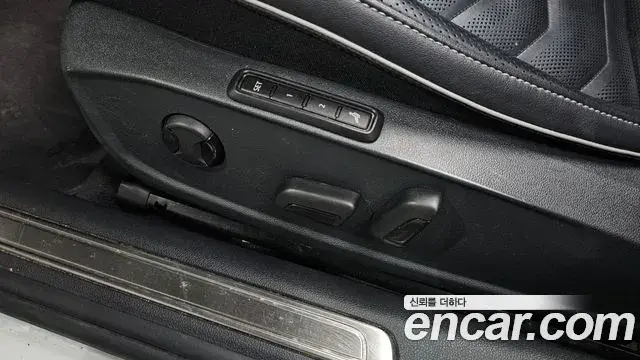 Volkswagen Arteon 2019 — ფოტო 30/35
