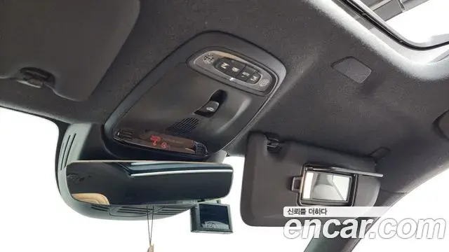 Volvo XC40 2021 — ფოტო 4/20