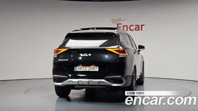 Kia Sportage 2023 — Фото 3/20