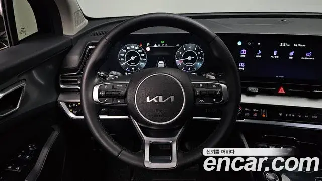 Kia Sportage 2023 — Фото 12/20