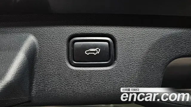 Kia Sportage 2023 — Şəkil 36/37