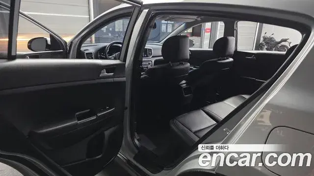 Kia Sportage The Bold 2019 — Şəkil 20/30