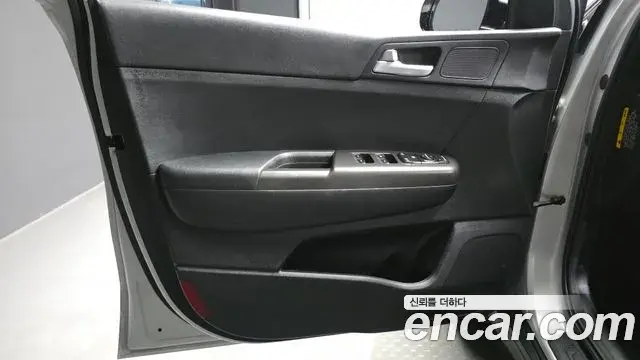 Kia Sportage The Bold 2019 — Şəkil 29/30