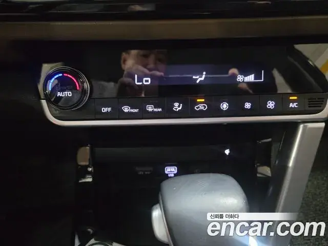 Kia Seltos 2020 — ფოტო 5/20