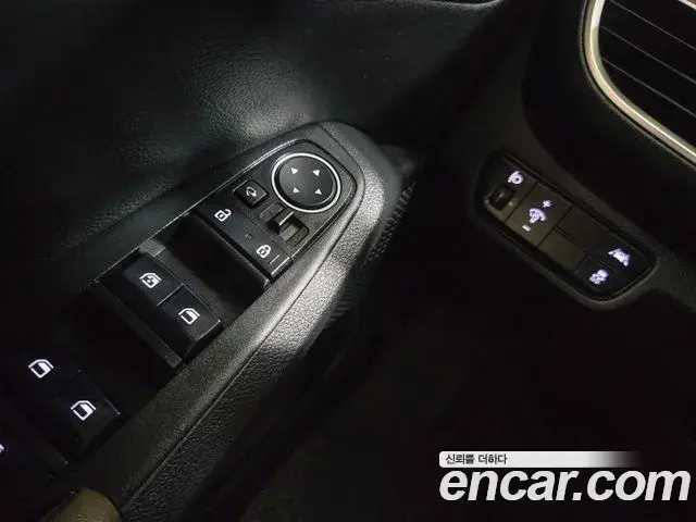 Kia Seltos 2020 — ფოტო 9/20