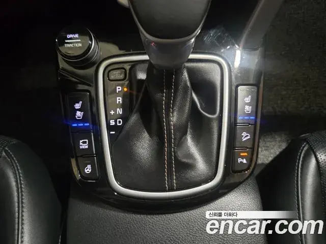 Kia Seltos 2020 — ფოტო 3/20