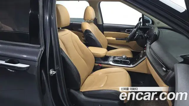Kia Carnival 2021 — Şəkil 7/35