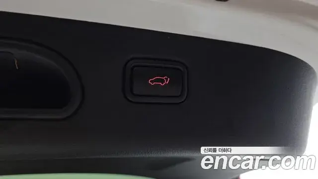 Kia Sportage The Bold 2020 — Şəkil 19/20