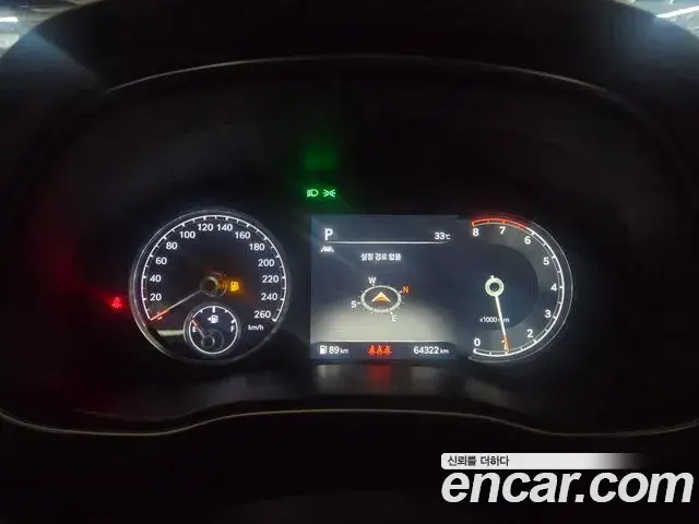 Genesis GV80 2021 — Photo 8/20