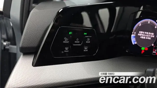 Volkswagen Golf 2026 — Şəkil 27/35