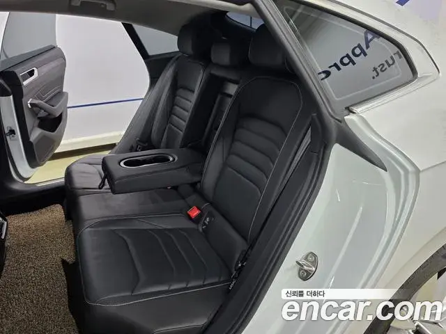 Volkswagen Arteon 2022 — Şəkil 9/20