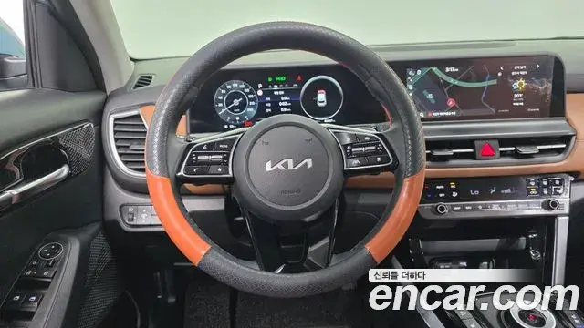 Kia Seltos 2022 — Photo 1/20
