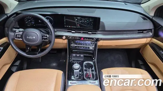 Kia Carnival 2023 — Şəkil 12/20