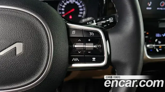 Kia Sorento 2022 — Şəkil 28/35