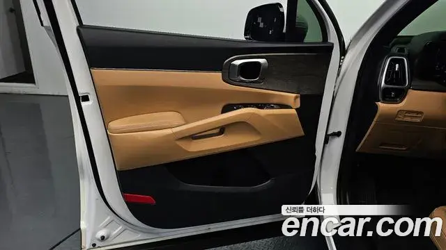 Kia Sorento 2022 — Şəkil 33/35