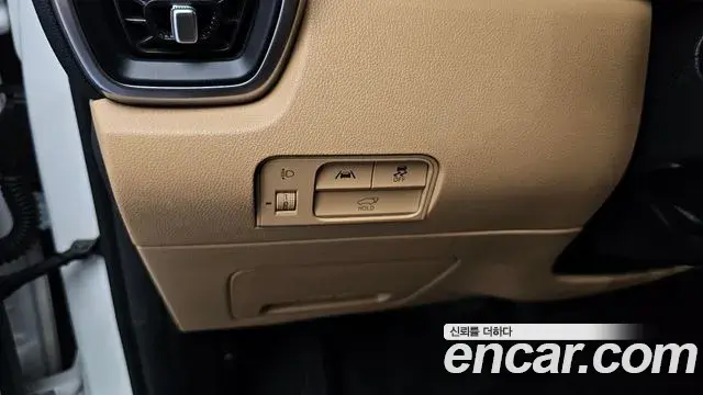 Kia Sorento 2022 — Şəkil 31/35