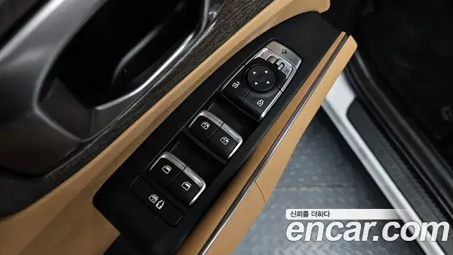 Kia Sorento 2022 — Şəkil 8/35