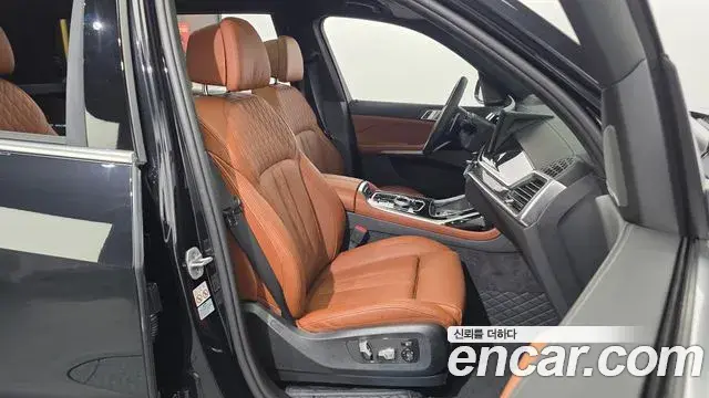 BMW X7 2024 — ფოტო 12/20