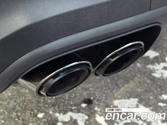 Porsche Cayenne 2024 — ფოტო 20/20