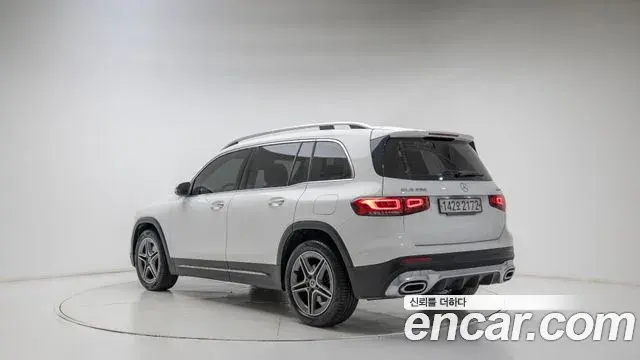 Mercedes-Benz GLB-Class 2022 — Фото 1/20