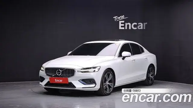 Volvo S60 2020 — Şəkil 3/38