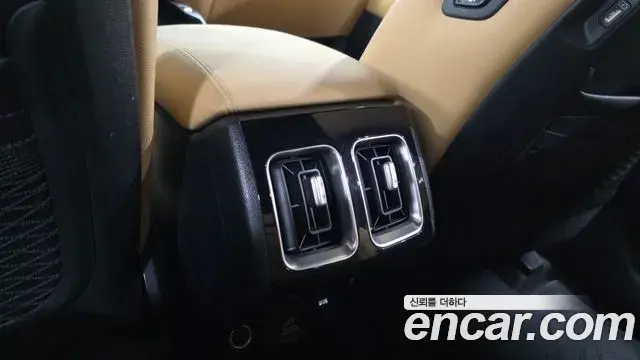 Kia Sorento 2021 — Şəkil 13/33
