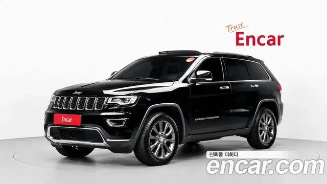 Jeep Grand Cherokee 2018 — Фото 1/20