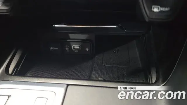 Genesis G70 2018 — Photo 9/32