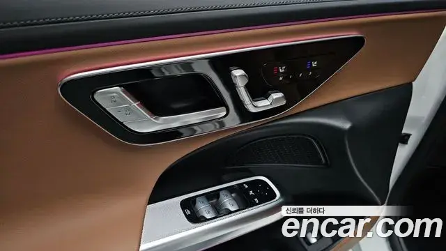 Mercedes-Benz E-Class 2025 — Şəkil 30/32