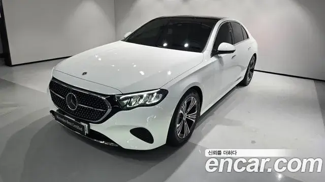 Mercedes-Benz E-Class 2025 — Фото 10/20
