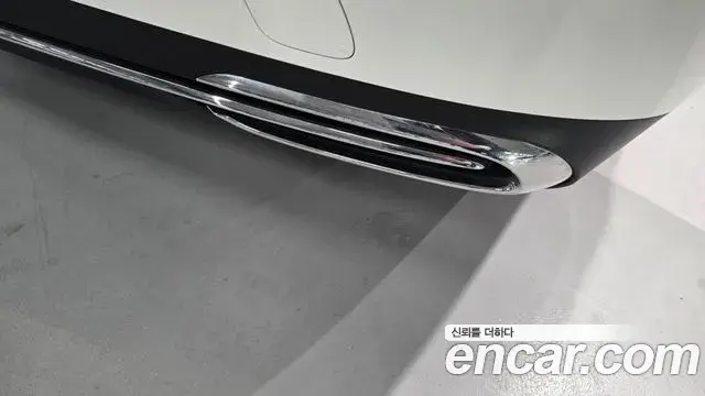 Mercedes-Benz E-Class 2025 — Фото 11/20