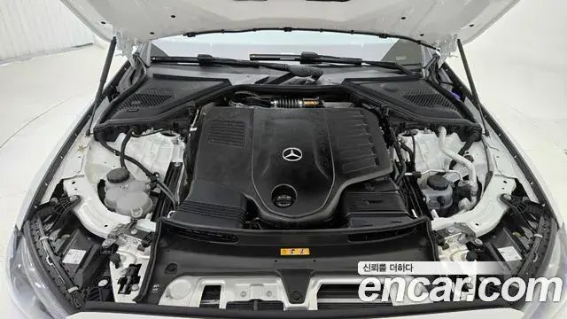 Mercedes-Benz E-Class 2025 — Фото 5/17