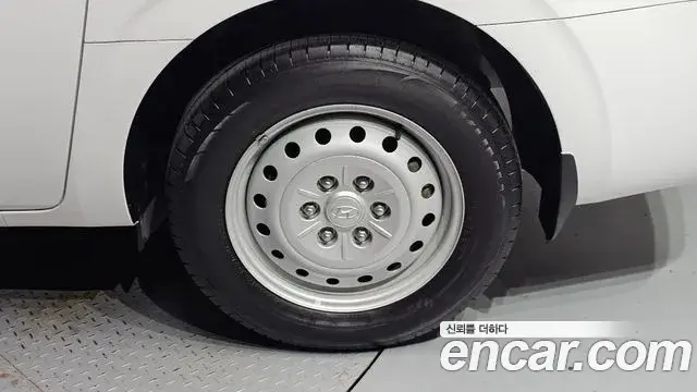Hyundai Staria 2022 — Şəkil 30/30