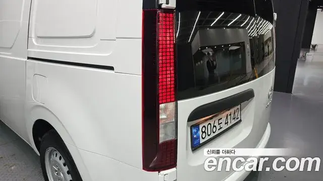 Hyundai Staria 2022 — Şəkil 14/30
