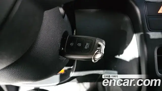 Hyundai Staria 2022 — Şəkil 18/30