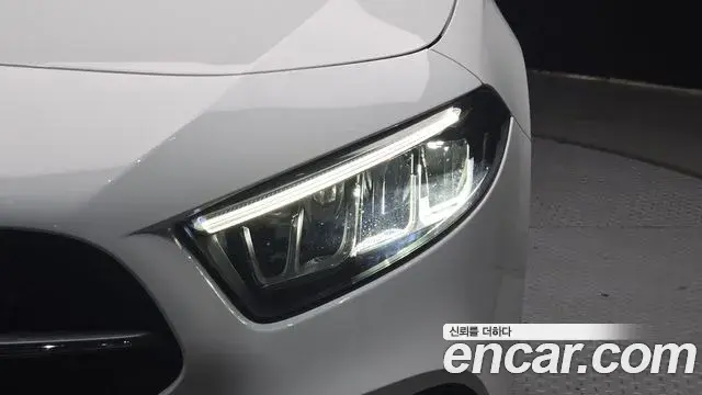Mercedes-Benz A-Class 2024 — Şəkil 18/30