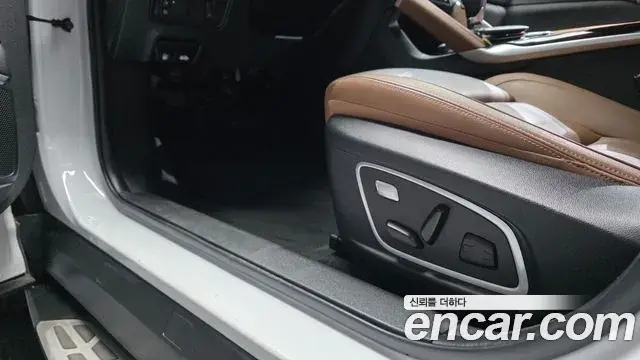 Renault Samsung QM6 2021 — ფოტო 12/35