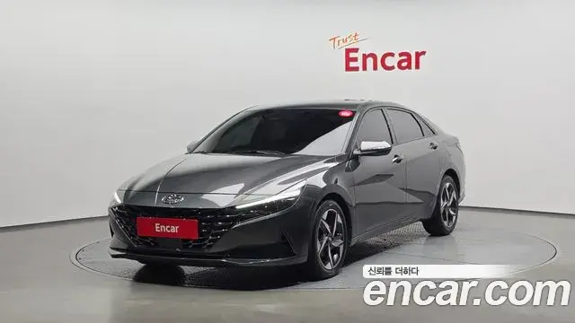 Hyundai Avante 2022 — Фото 1/20