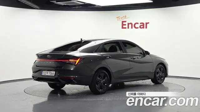 Hyundai The New Avante Hybrid 2023 — Şəkil 6/32