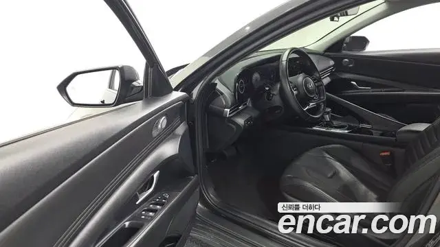 Hyundai The New Avante Hybrid 2023 — Şəkil 21/32