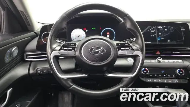 Hyundai The New Avante Hybrid 2023 — Şəkil 29/32