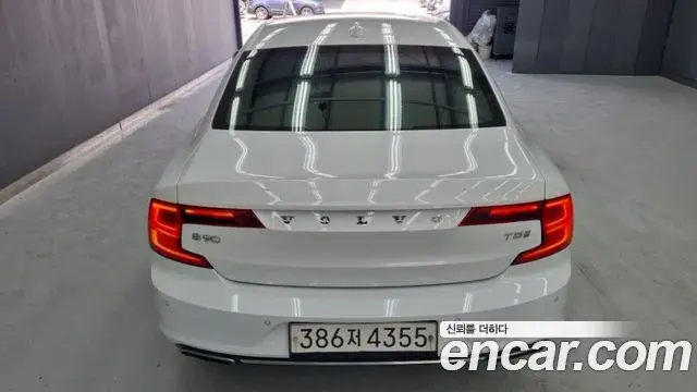 Volvo S90 2020 — Şəkil 9/18