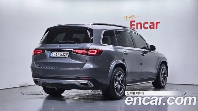 Mercedes-Benz GLS-Class 2021 — ფოტო 16/20