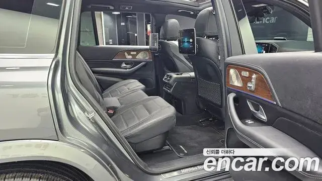 Mercedes-Benz GLS-Class 2021 — ფოტო 7/20