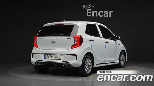 Kia Morning Urban 2022 — Photo 13/30